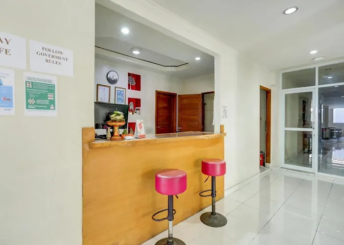 Hotel Oyo 3950 The Ratna