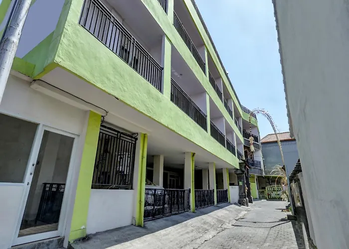 Hotel Oyo 3950 The Ratna