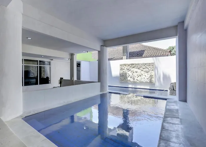 Hotel Oyo 3950 The Ratna Kuta (Bali)