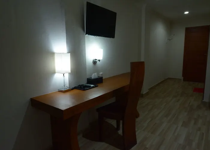 Hotel Oyo 3950 The Ratna 2*